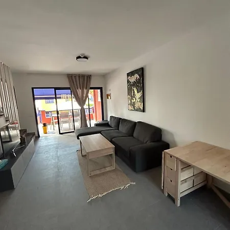 - Playa Meloneras Apartment *